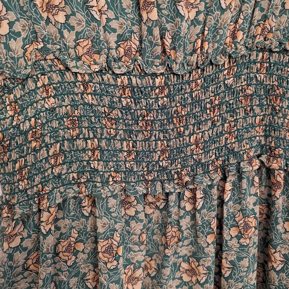 Max Studio dress green floral - Picture 2 of 9